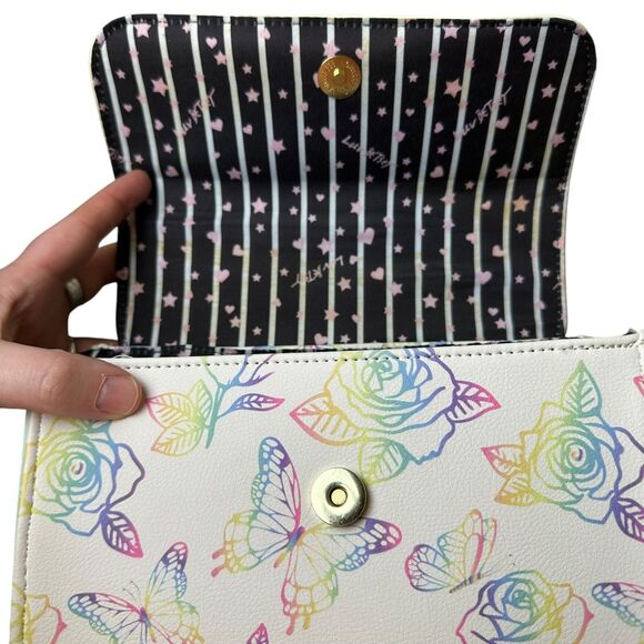 Betsey Johnson Luv Pastel Rose Butterfly White Crossbody Snap Handbag Y2K Spring - Picture 7 of 13
